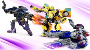 Бамблби в сборнике видео - Роботы Трансформеры игры битвы Автоботы vs Десептиконы! Видео для детей