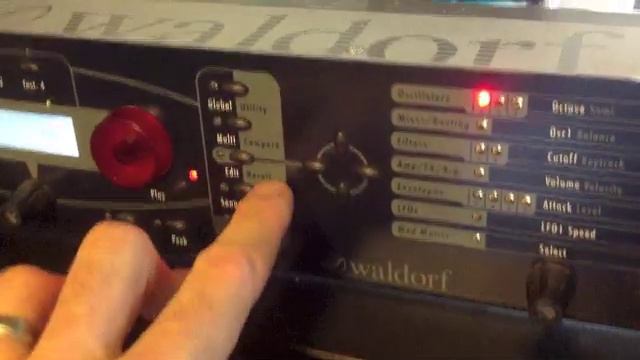 Oberheim Drumulator Synthesizer Review (Waldorf Micro Q + Novation X-Station 25) смотреть онлайн