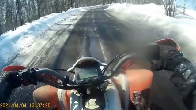 стант покатушка, встаю на козла. на irbise 250s. смотреть онлайн