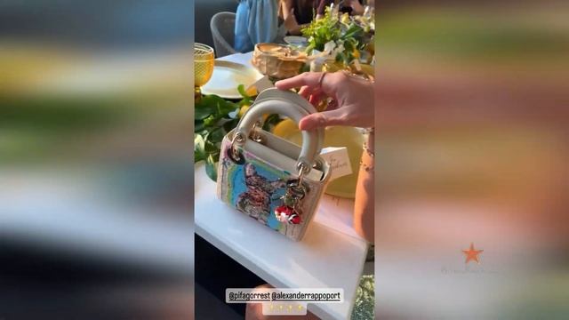 Яна Рудковская на Московском светском ужине в Пифагоре! смотреть онлайн