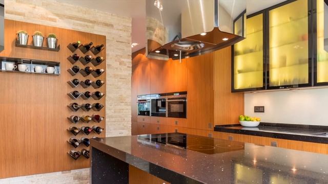 Дизайн кухни в частном доме. Инновационные решения организации пространства. Особый подход. смотреть онлайн