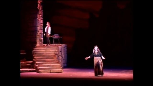 Randolph Locke (Manrico) and Carol Sparrow (Azucena) смотреть онлайн