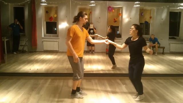 Свингауты. Уроки линди хопа. Jumpin' Jive смотреть онлайн