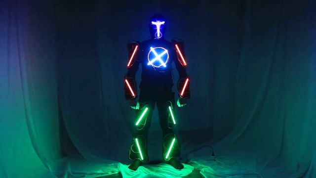 How does it work. Costume for Trone Dance светодиодный костюм смотреть онлайн