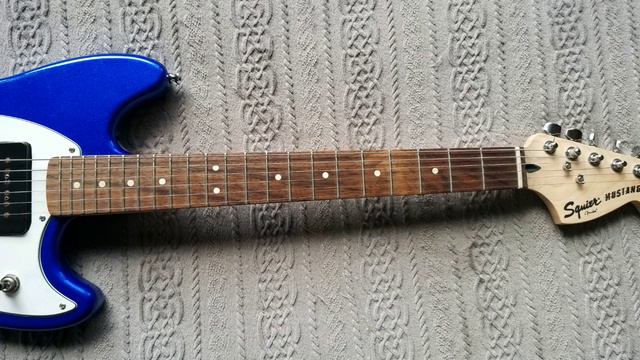 Squier mustang with p90's смотреть онлайн