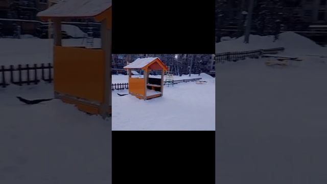Чистим снег на участке детского сада.Снегопад. смотреть онлайн