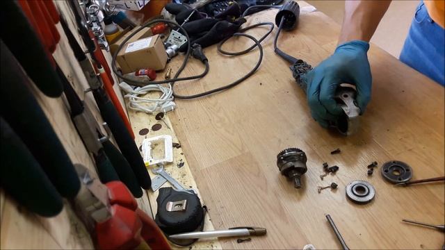 How to disassemble find problem and repair Makita small angle grinder GA5030 смотреть онлайн
