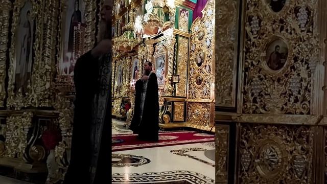 "Взбранной Воєводє..." Братія Почаївської Лаври смотреть онлайн