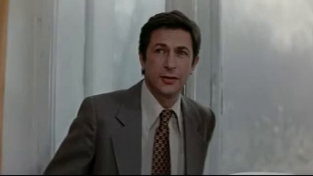 Сыщик (1979) - Я по поводу двух лифчиков и халата!