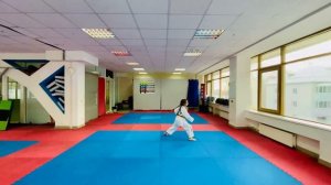 Чи сан видео тхэквондо туль желто-зеленый пояс 7 гып, хьенг 24 движения , комплекс Chi san Tul спор