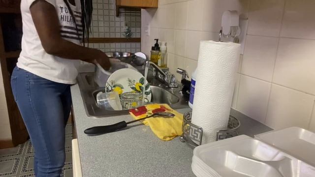 SPEED CLEANING | TIDYING UP 4TH OF JULY FUN смотреть онлайн