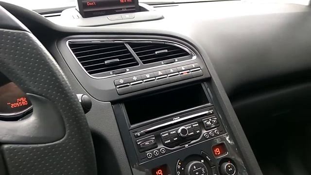 Большой обзор-отзыв автомобиль Peugeot 5008