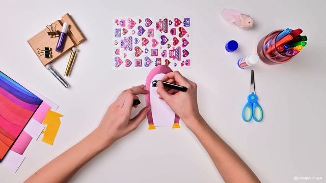 Поделки для детей?Как сделать валентинку ❤️ на английском | Подарок маме на день святого Валентина смотреть онлайн