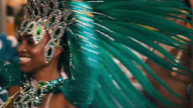 Late Night Shopping s Evropou 2 ve Fashion Arena Prague Outlet смотреть онлайн