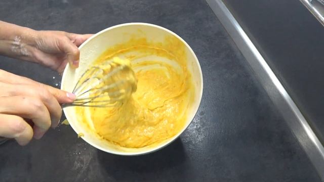 СМЕШАЛ И ГОТОВО ! ТЫКВЕННЫЙ ПИРОГ / Как Приготовить САМЫЙ Простой Пирог / Простая Выпечка. смотреть онлайн