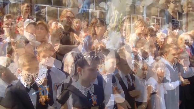 2.ПЕРВЫЙ РАЗ - В ПЕРВЫЙ КЛАСС! 1А КЛ. ШК.№ 8 Г.ЧЕРКЕССКА. Скачать в HD Скачать в HD смотреть онлайн