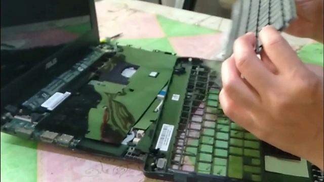 How To Replace New Keyboard Of Asus X200M Laptop