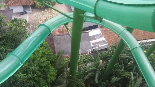 Аквапарк на Бали WaterBom смотреть онлайн