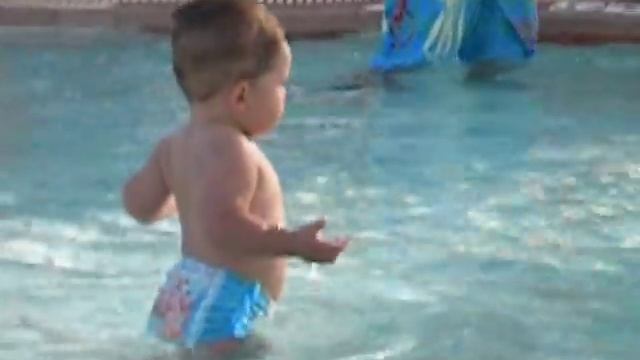 paolo practice rolly polly at key west pool смотреть онлайн