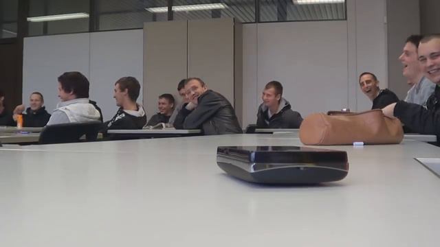 Sad trombone in class смотреть онлайн