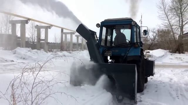 Снегоочиститель шнекофрезерно – роторный смотреть онлайн
