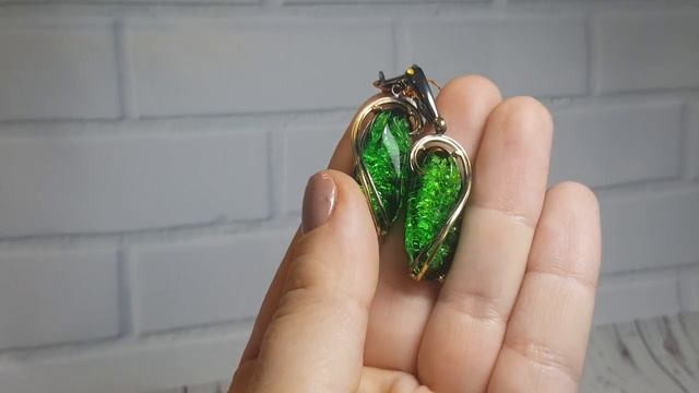 Серебряные украшения.Бернит .Дихроическое стекло . Стеклянные кабашены ручной работы. смотреть онлайн