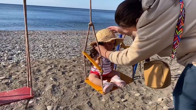 Два дня в палатке у моря. Путешествие с реборном. Габриэлле понравилось жить в палатке. смотреть онлайн