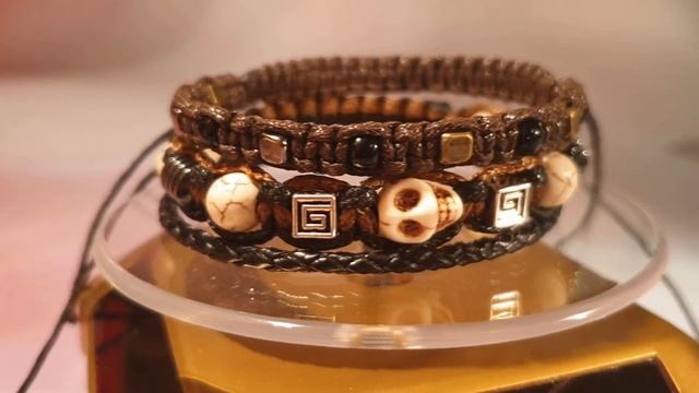 Авторские браслеты из натуральных камней. Сет браслетов. Череп смотреть онлайн