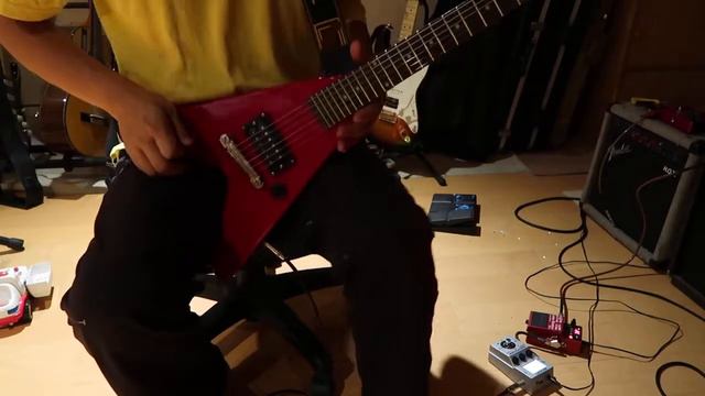 Epiphone mini v little upgrate смотреть онлайн