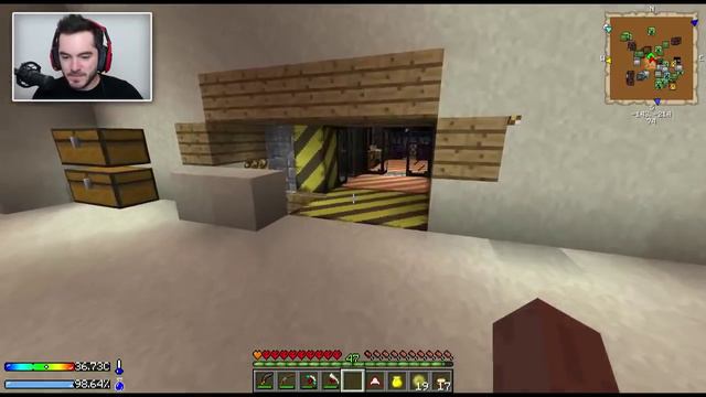 Minecraft: Crash Landing Ep. 19 - GRAVE ROBBING смотреть онлайн