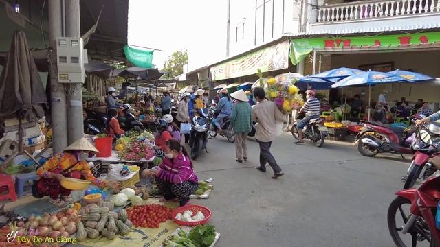 Đẹp lạ: đi chợ 1000 - Vì sao có tên gọi là chợ Một Ngàn ở Hậu Giang смотреть онлайн