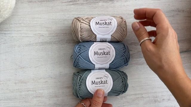 Мои ВЯЗАЛЬНЫЕ ПРОЦЕССЫ на осень. Обзор ПРЯЖИ: хлопок, меринос, кид мохер. Вязание спицами смотреть онлайн