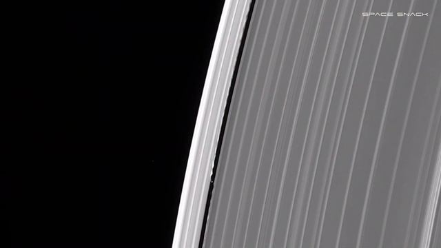 Cassini's Last Looks at Saturn смотреть онлайн