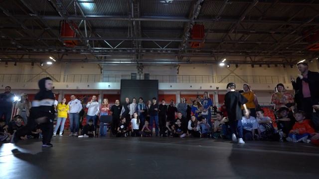 Gleb vs Rayazio | b boy 1x1 (7-9 лет) | ТОП 16 | Чемпионат и Первенство РТ 2023 смотреть онлайн