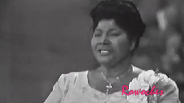 Mahalia Jackson sings "I Will Trust In The Lord" смотреть онлайн