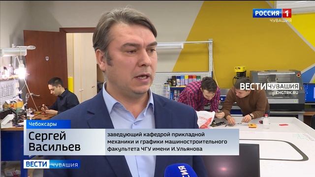 В Чувашии студенты разработали беспилотный трактор смотреть онлайн