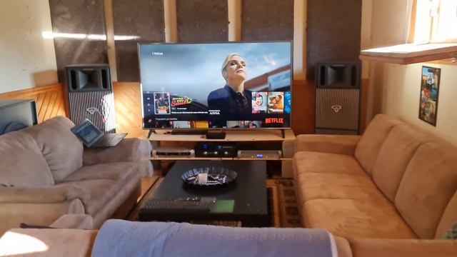 QSC SB-15121 Cerwin-Vega! TS42 and CVP2153 смотреть онлайн