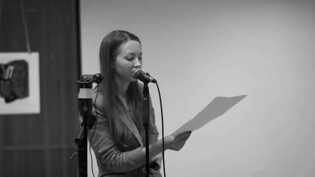 Галерея уральской литературы - свои стихи читает Ярослава Широкова (Белинка) смотреть онлайн