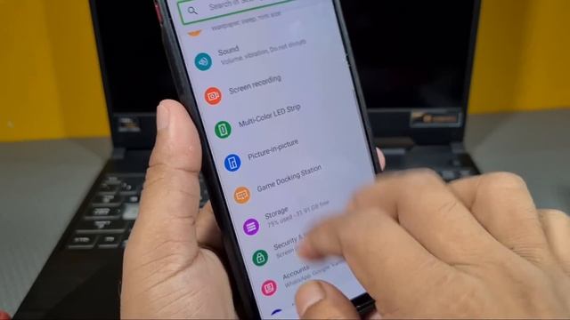 Touch Karne Par Phone Bolta hai ! TalkBack Off Kare फोन टच करने पे बोलता है смотреть онлайн