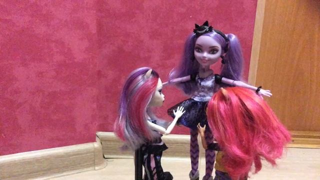 Танец кукол Monster High смотреть онлайн