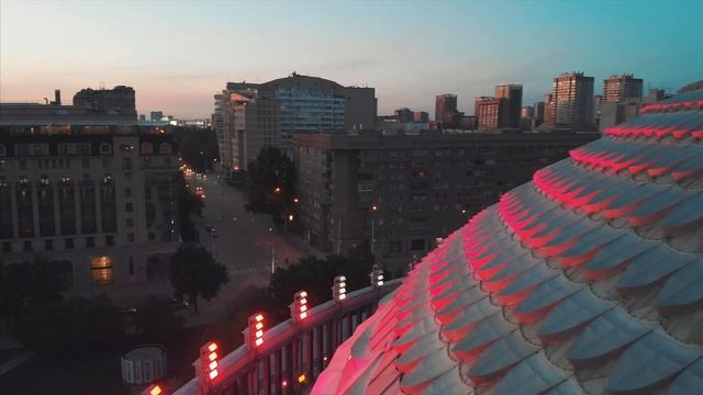 Новая подсветка Оперного Театра в Новосибирске за 412 миллионов рублей!!! С дрона 4K. смотреть онлайн