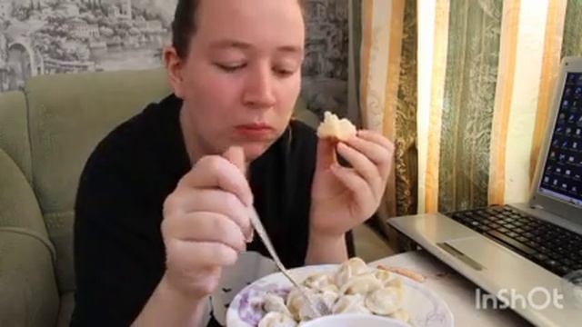MUKBANG || ужин пельмени || говорю о музыке и фильмах || Мукбанг смотреть онлайн