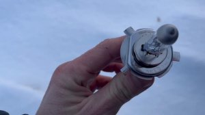 Как заменить лампу ближнего дальнего света на Лада Гранта? Какую лампу H19 или H4?