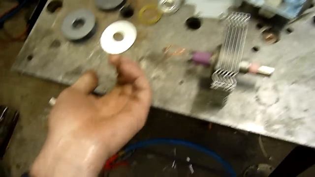 Dangers of Dismantling a Magnetron смотреть онлайн