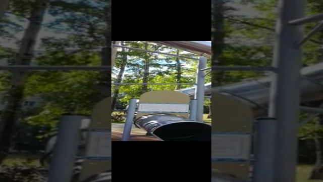 скатился с горки трубы!