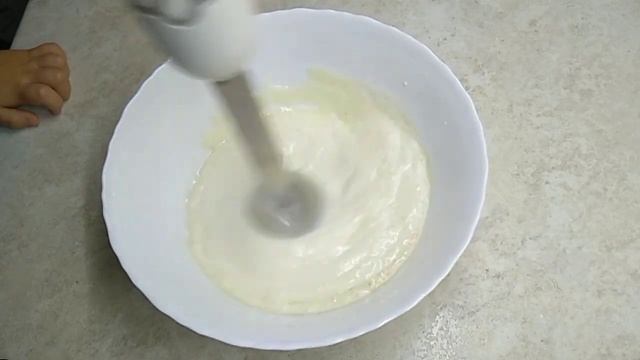 БЕЗ химии,не отличить от покупного!!!МАЙОНЕЗ домашний/ЗА 2 МИНУТЫ!!! Готовим с мамой Сашей. смотреть онлайн