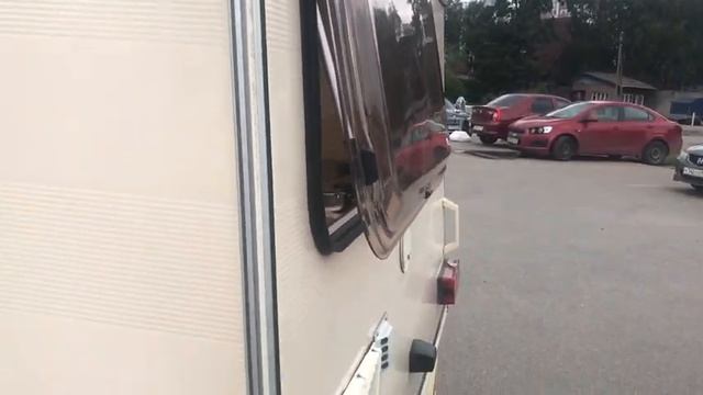 Обзор бюджетного прицепа-дачи Elddis для двоих смотреть онлайн