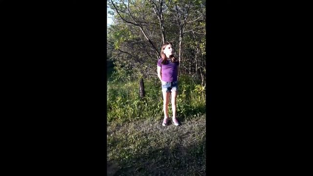 Денисова Ксения стих. "Солнышко из ладошек"- программа "Берегите своих детей" смотреть онлайн