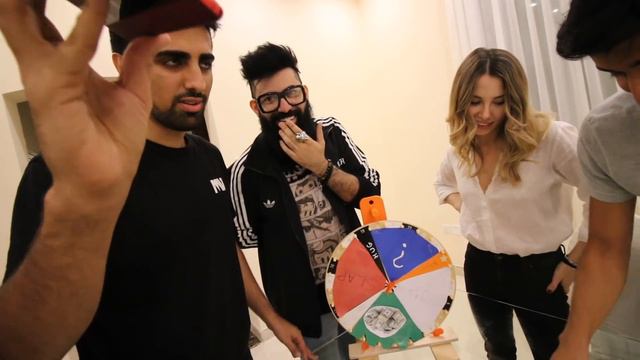 Spin the MYSTERY Wheel Challenge w/GIRLS!! (1 Spin = 1 Dare) смотреть онлайн