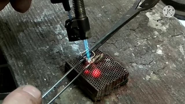 Как отремонтировать Протёртое ушко Серьги с камнями Фианит ®️ смотреть онлайн